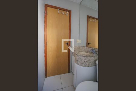 Apartamento à venda com 52m², 2 quartos e 1 vaga Apartamento à venda com 52m², 2 quartos e 1 vagaBanheiro