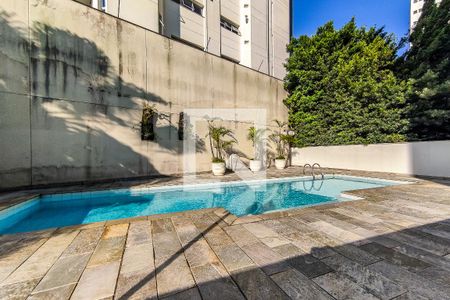 Apartamento para alugar com 168m², 4 quartos e 4 vagasÁrea Comum - Piscina