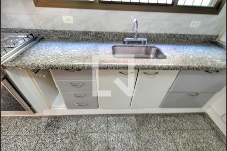 Casa à venda com 150m², 4 quartos e 2 vagas