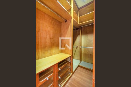 Casa à venda com 150m², 4 quartos e 2 vagas