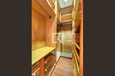 Casa à venda com 150m², 4 quartos e 2 vagas
