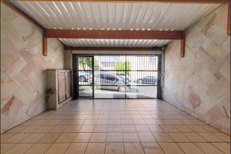 Casa à venda com 150m², 4 quartos e 2 vagas