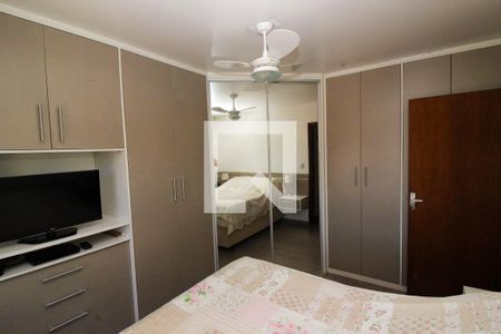 Casa à venda com 254m², 4 quartos e 6 vagas Casa à venda com 254m², 4 quartos e 6 vagasQuarto 3