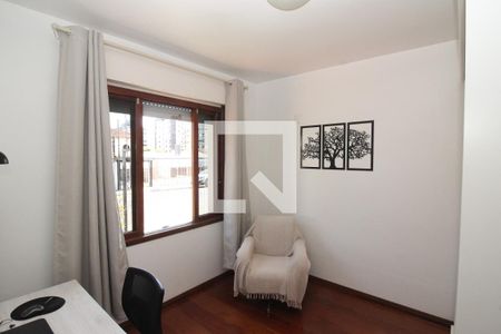 Casa à venda com 254m², 4 quartos e 6 vagas Casa à venda com 254m², 4 quartos e 6 vagasQuarto 2