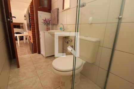 Casa à venda com 254m², 4 quartos e 6 vagas Casa à venda com 254m², 4 quartos e 6 vagasBanheiro 3