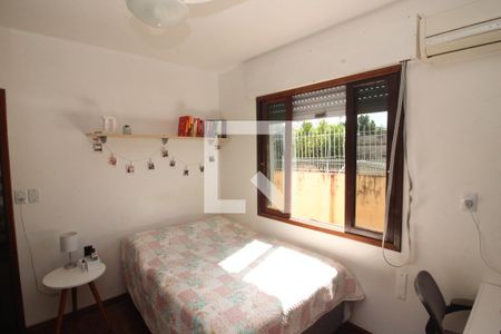 Casa à venda com 254m², 4 quartos e 6 vagas Casa à venda com 254m², 4 quartos e 6 vagasQuarto 1