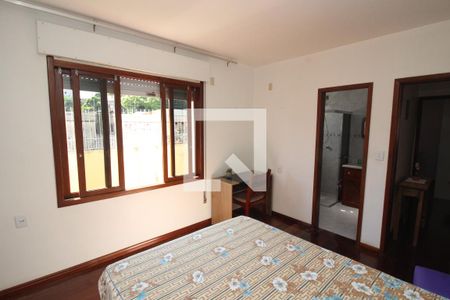 Casa à venda com 254m², 4 quartos e 6 vagas Casa à venda com 254m², 4 quartos e 6 vagasQuarto Suíte