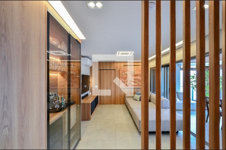 Sala de apartamento à venda com 3 quartos, 131m² em Mirandópolis, São Paulo