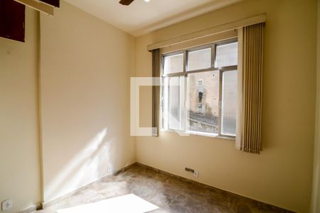 Quarto 1 de apartamento para alugar com 2 quartos, 60m² em Vila Isabel, Rio de Janeiro