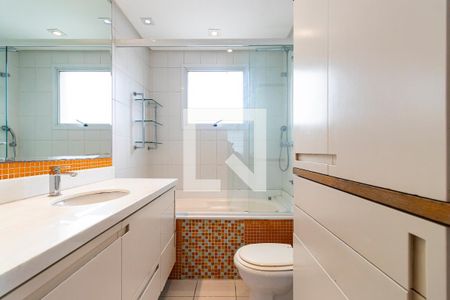 Apartamento à venda com 145m², 3 quartos e 2 vagas Apartamento à venda com 145m², 3 quartos e 2 vagasBanheiro da Suíte 3