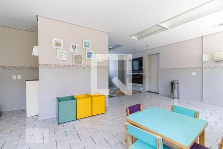 Apartamento à venda com 145m², 3 quartos e 2 vagas Apartamento à venda com 145m², 3 quartos e 2 vagasÁrea comum - Brinquedoteca