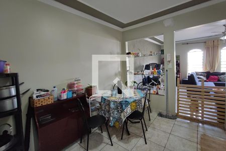 Casa à venda com 160m², 3 quartos e 3 vagasCopa