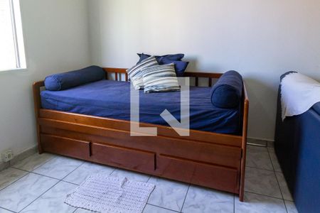 Detalhe da sala/quarto de kitnet/studio para alugar com 1 quarto, 28m² em Caiçara, Praia Grande