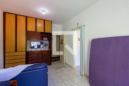 Sala/quarto de kitnet/studio para alugar com 1 quarto, 28m² em Caiçara, Praia Grande