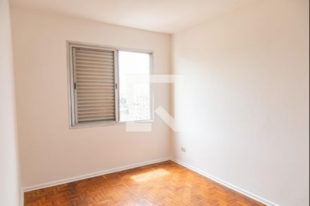 Quarto 2 de apartamento para alugar com 2 quartos, 70m² em Vila Deodoro, São Paulo