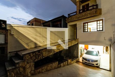 Casa à venda com 245m², 4 quartos e 4 vagas Casa à venda com 245m², 4 quartos e 4 vagasEntrada da Casa