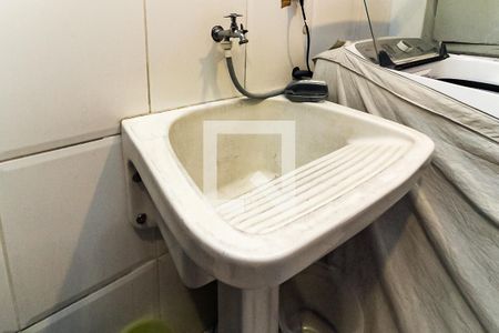 Casa à venda com 245m², 4 quartos e 4 vagas Casa à venda com 245m², 4 quartos e 4 vagasÁrea de Serviço