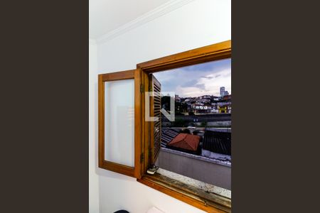 Casa à venda com 245m², 4 quartos e 4 vagas Casa à venda com 245m², 4 quartos e 4 vagasQuarto de Serviço