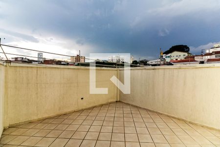 Casa à venda com 245m², 4 quartos e 4 vagas Casa à venda com 245m², 4 quartos e 4 vagasQuintal