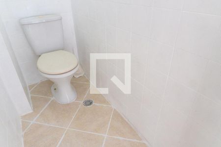 Apartamento à venda com 57m², 2 quartos e 1 vaga Apartamento à venda com 57m², 2 quartos e 1 vagaBanheiro de serviço