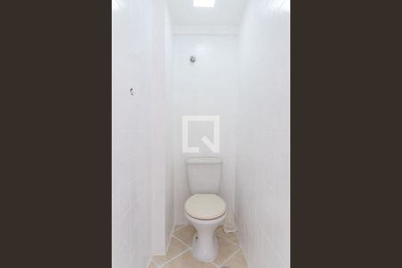 Apartamento à venda com 57m², 2 quartos e 1 vaga Apartamento à venda com 57m², 2 quartos e 1 vagaBanheiro de serviço