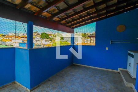 Casa à venda com 150m², 3 quartos e sem vaga Casa à venda com 150m², 3 quartos e sem vagaTerraço
