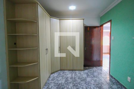 Casa à venda com 150m², 3 quartos e sem vaga Casa à venda com 150m², 3 quartos e sem vagaQuarto 2