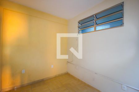 Casa à venda com 150m², 3 quartos e sem vaga Casa à venda com 150m², 3 quartos e sem vagaEscritório