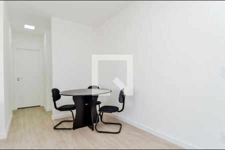 Sala de apartamento para alugar com 2 quartos, 56m² em Vila Rosália, Guarulhos