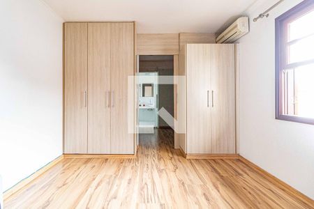 Casa à venda com 198m², 3 quartos e 4 vagasSuite 3