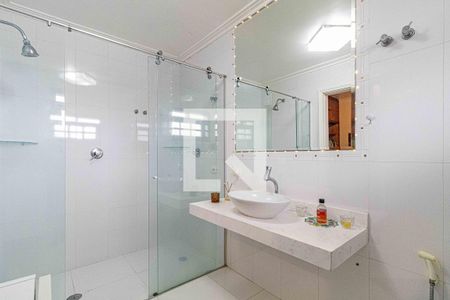 Casa à venda com 198m², 3 quartos e 4 vagasSuite 3 - Banheiro