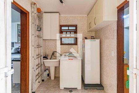 Casa à venda com 198m², 3 quartos e 4 vagasLavanderia