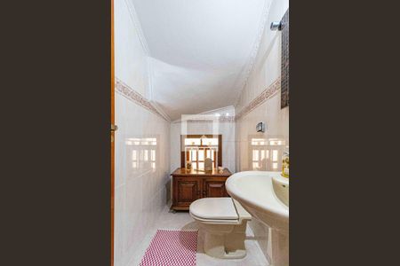 Casa à venda com 198m², 3 quartos e 4 vagasLavabo