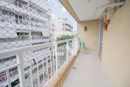 Apartamento para alugar com 75m², 2 quartos e 1 vaga Apartamento para alugar com 75m², 2 quartos e 1 vagaSacada