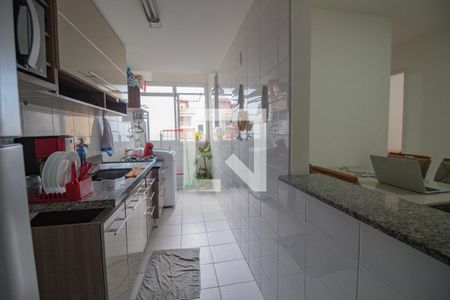 Apartamento para alugar com 75m², 2 quartos e 1 vaga Apartamento para alugar com 75m², 2 quartos e 1 vagaCozinha