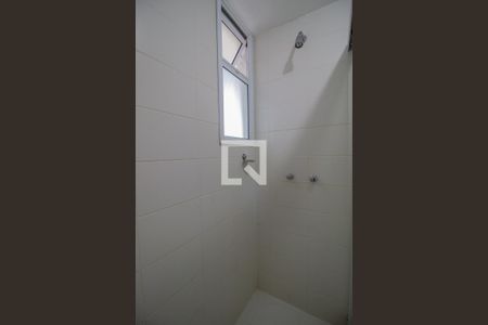 Apartamento para alugar com 75m², 2 quartos e 1 vaga Apartamento para alugar com 75m², 2 quartos e 1 vagaBanheiro 2