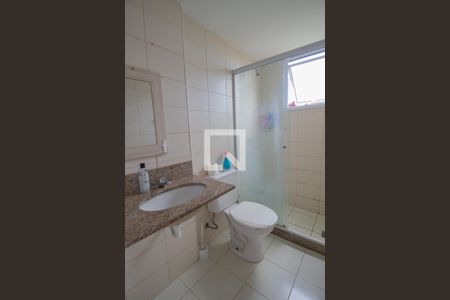 Apartamento para alugar com 75m², 2 quartos e 1 vaga Apartamento para alugar com 75m², 2 quartos e 1 vagaBanheiro