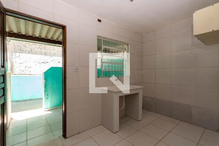 Cozinha de casa para alugar com 1 quarto, 30m² em Vila Silveira, Guarulhos