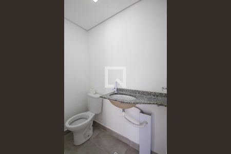 Lavabo de apartamento para alugar com 2 quartos, 84m² em Umuarama, Osasco