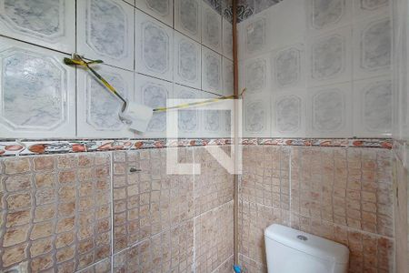 Casa à venda com 300m², 3 quartos e 4 vagasBanheiro de serviço