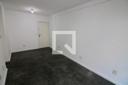Sala  de apartamento para alugar com 2 quartos, 78m² em Recreio dos Bandeirantes, Rio de Janeiro