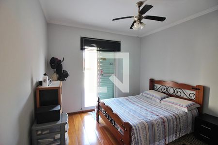 Casa à venda com 196m², 3 quartos e 4 vagasQuarto 2