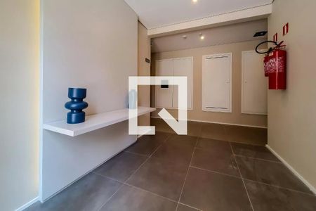 Apartamento à venda com 37m², 2 quartos e sem vaga Apartamento à venda com 37m², 2 quartos e sem vagaHall de Entrada