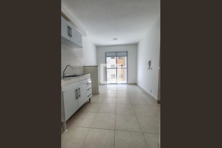 Apartamento à venda com 37m², 2 quartos e sem vaga Apartamento à venda com 37m², 2 quartos e sem vagaCozinha - Área de serviço