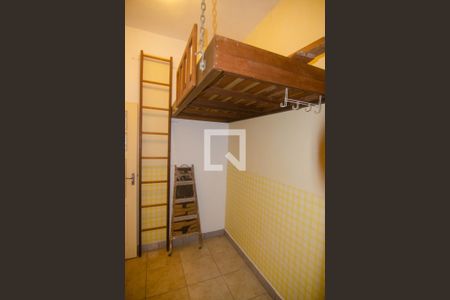 Apartamento à venda com 82m², 2 quartos e sem vaga Apartamento à venda com 82m², 2 quartos e sem vagaQuarto de Serviço