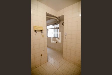 Apartamento à venda com 82m², 2 quartos e sem vaga Apartamento à venda com 82m², 2 quartos e sem vagaCozinha