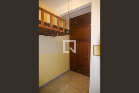 Apartamento à venda com 82m², 2 quartos e sem vaga Apartamento à venda com 82m², 2 quartos e sem vagaQuarto de Serviço