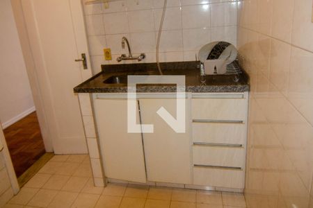 Apartamento à venda com 82m², 2 quartos e sem vaga Apartamento à venda com 82m², 2 quartos e sem vagaCozinha