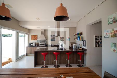 Casa de condomínio à venda com 690m², 4 quartos e 3 vagasÁrea Gourmet