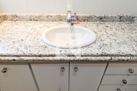 Apartamento para alugar com 118m², 3 quartos e 1 vaga Apartamento para alugar com 118m², 3 quartos e 1 vagaBanheiro